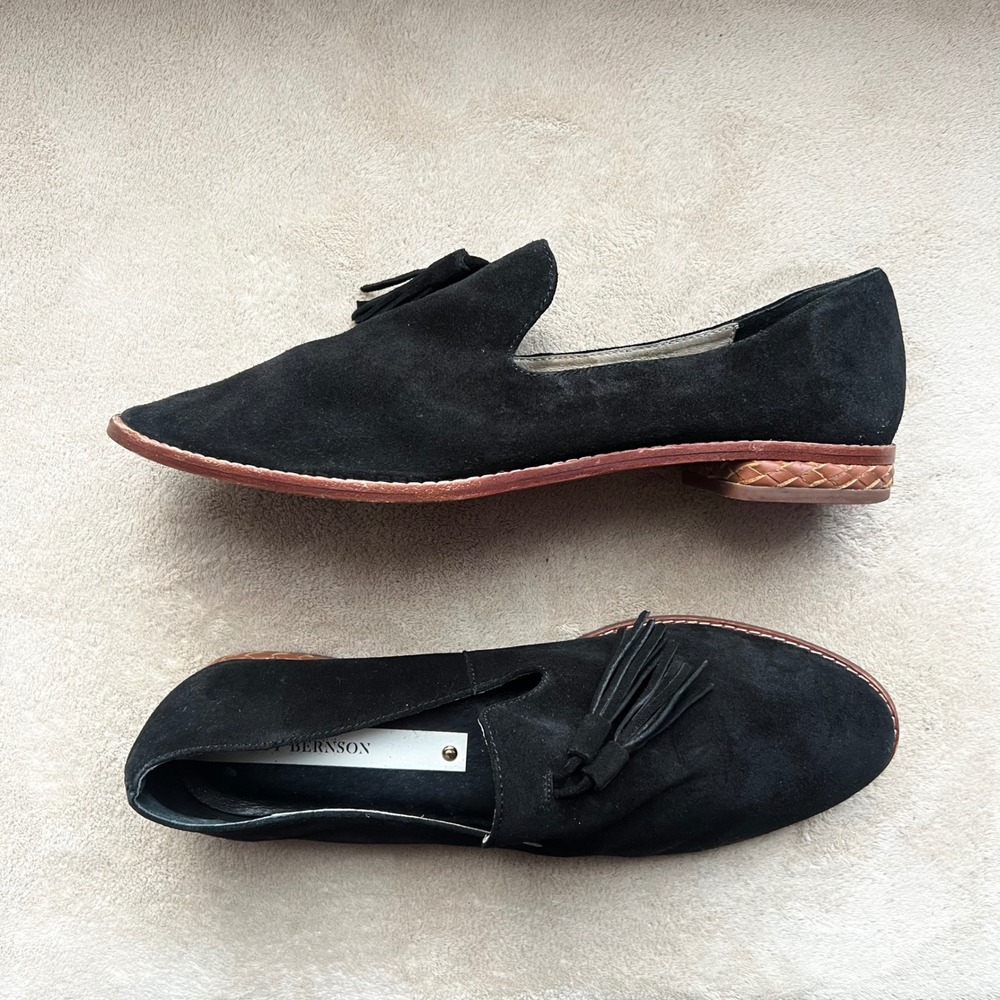 Matt Bernson‎ Women 9.5 Black Suede Tassel Loafers Pointed Toe Flats Preppy